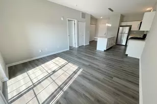 301 N Madison St, Woodstock, IL 60098 - Photo 5