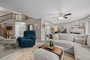 3368 Renard Ln, Saint Charles, IL 60175 - Photo 11