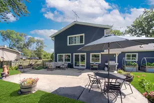 1012 Martha St, Elk Grove Village, IL 60007 - Photo 21
