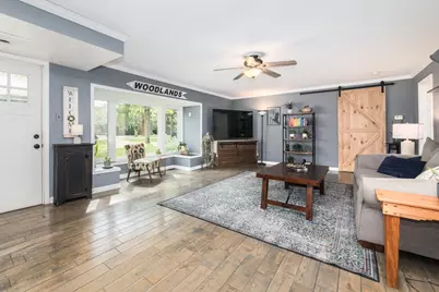 1012 Martha Street, Elk Grove Village, IL 60007 - Photo 3