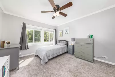 1012 Martha Street, Elk Grove Village, IL 60007 - Photo 17