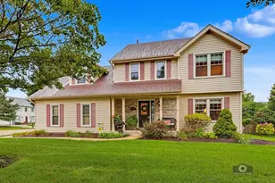 1613 Chestnut Hill Rd, Plainfield, IL 60586 - Photo 1