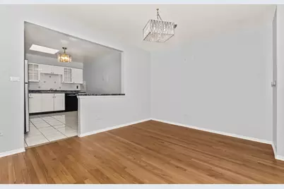 8203 Niles Center Road #3C, Skokie, IL 60077 - Photo 5