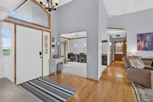 3385 W Nettle Creek Dr, Morris, IL 60450 - Photo 9