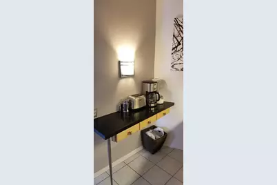300 N State Street #4809, Chicago, IL 60654 - Photo 7