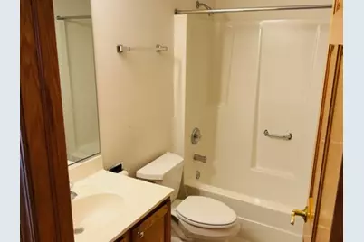 836 Wedgewood Drive, Crystal Lake, IL 60014 - Photo 19