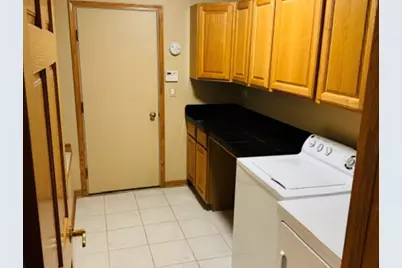 836 Wedgewood Drive, Crystal Lake, IL 60014 - Photo 17