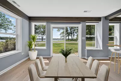 172 E Lakeview Avenue, Round Lake Beach, IL 60073 - Photo 3