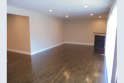 1711 W Jarvis Avenue #102, Chicago, IL 60626 - Photo 7