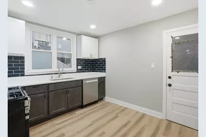 8011 S Dante Avenue, Chicago, IL 60619 - Photo 7