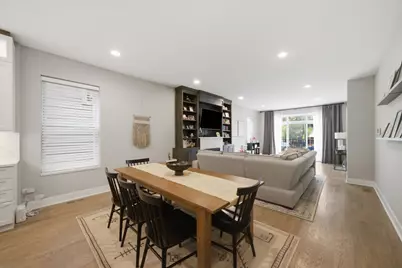 4111 N Western Avenue #1, Chicago, IL 60618 - Photo 5