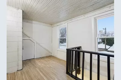 8011 S Dante Avenue, Chicago, IL 60619 - Photo 11
