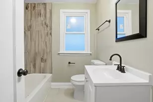 8011 S Dante Ave, Chicago, IL 60619 - Photo 17