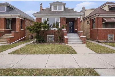 8011 S Dante Avenue, Chicago, IL 60619 - Photo 1