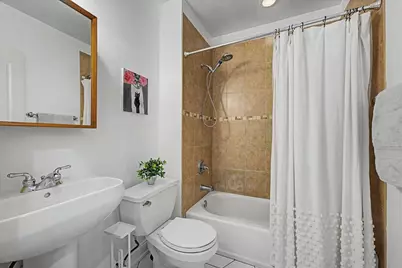 2739 W Thomas Street #2, Chicago, IL 60622 - Photo 11