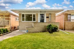 8151 S Commercial Ave, Chicago, IL 60617 - Photo 1