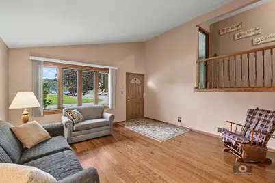 12855 Crestbrook Court, Crestwood, IL 60418 - Photo 5