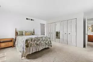 3715 Live Oak Rd, Crystal Lake, IL 60012 - Photo 13