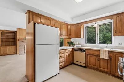 3715 Live Oak Road, Crystal Lake, IL 60012 - Photo 9
