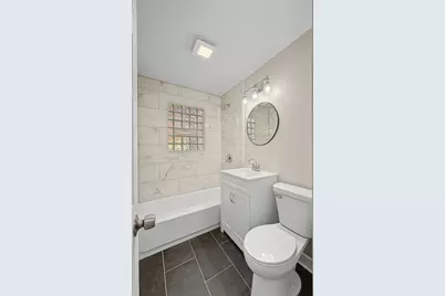 11325 S Avenue H, Chicago, IL 60617 - Photo 13