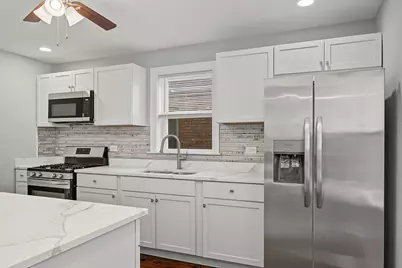 11325 S Avenue H, Chicago, IL 60617 - Photo 5