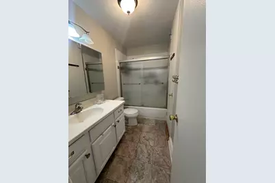 100 E Walton Street #14F, Chicago, IL 60611 - Photo 11