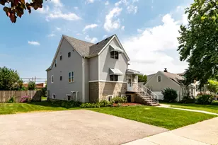 4829 Forster Ave, Schiller Park, IL 60176 - Photo 3