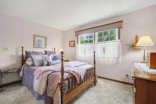 2070 Sapphire Ln, Aurora, IL 60506 - Photo 7