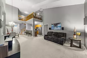 960 Bluebell Cir, Joliet, IL 60431 - Photo 11