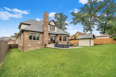 10047 S 86th Court, Palos Hills, IL 60465 - Photo 3