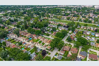 744 Manchester Avenue, Westchester, IL 60154 - Photo 27