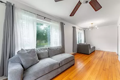 744 Manchester Avenue, Westchester, IL 60154 - Photo 7