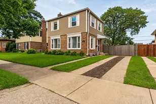 744 Manchester Ave, Westchester, IL 60154 - Photo 1