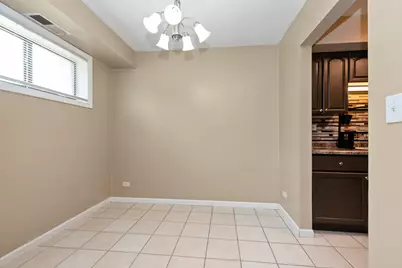 2214 Country Club Drive #2, Woodridge, IL 60517 - Photo 9