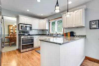 125 N Pleasant Road, Lake Zurich, IL 60047 - Photo 7