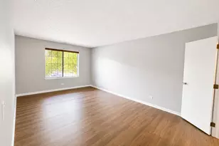 520 Biesterfield Rd, Elk Grove Village, IL 60007 - Photo 11
