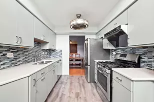 18075 Royal Oak Ct, Tinley Park, IL 60477 - Photo 13