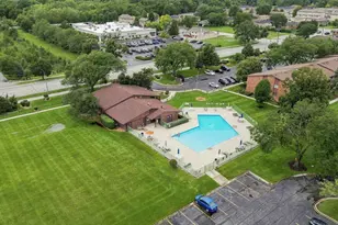 18075 Royal Oak Ct, Tinley Park, IL 60477 - Photo 5