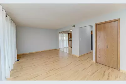 226 Manor Drive #1, New Lenox, IL 60451 - Photo 3