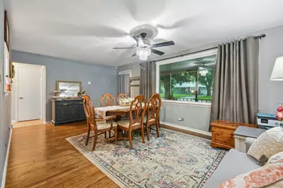 607 Wallace Avenue, Morris, IL 60450 - Photo 5