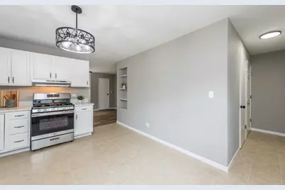 1915 Joppa Avenue, Zion, IL 60099 - Photo 9