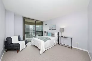 400 N LaSalle St, Chicago, IL 60654 - Photo 11