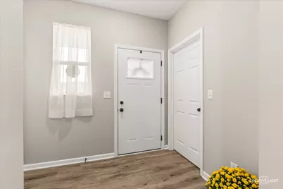 477 S Preston Street, Cortland, IL 60112 - Photo 9