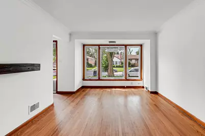 2840 W 98th Street, Evergreen Park, IL 60805 - Photo 3