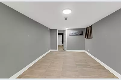 2840 W 98th Street, Evergreen Park, IL 60805 - Photo 15