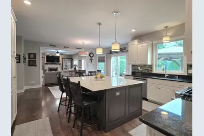 22199 Clary Sage Drive, Frankfort, IL 60423 - Photo 5