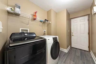 2716 Middleton Court, Aurora, IL 60503 - Photo 19