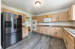 2716 Middleton Ct, Aurora, IL 60503 - Photo 11