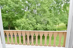 1047 Auburn Ln, Buffalo Grove, IL 60089 - Photo 17