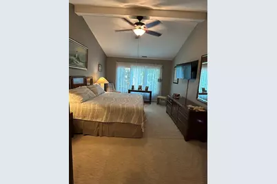 211 Village Drive, Mount Prospect, IL 60056 - Photo 9